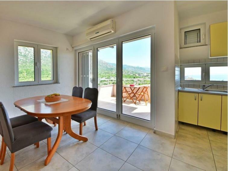 Apartments Golub Cesarica Exterior foto